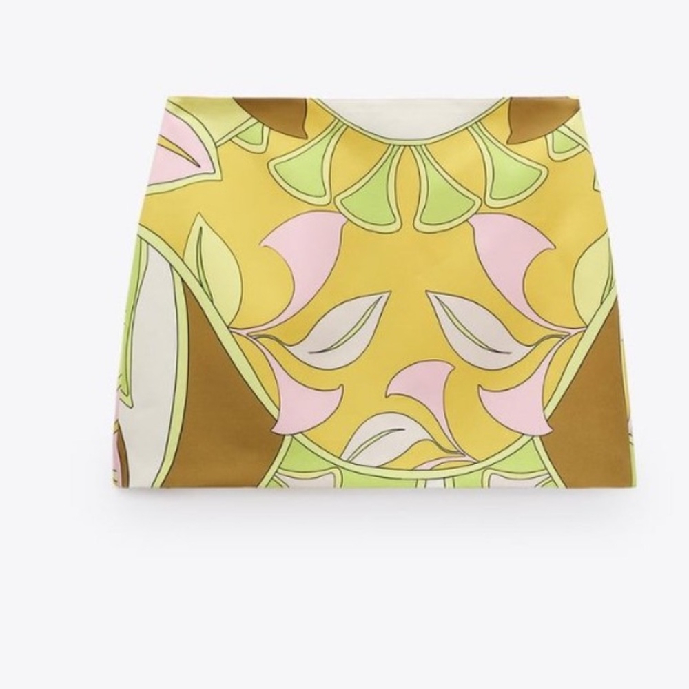 Zara Retro Print Yellow/Green Multicored Mini Skirt Size Medium - Picture 2 of 7